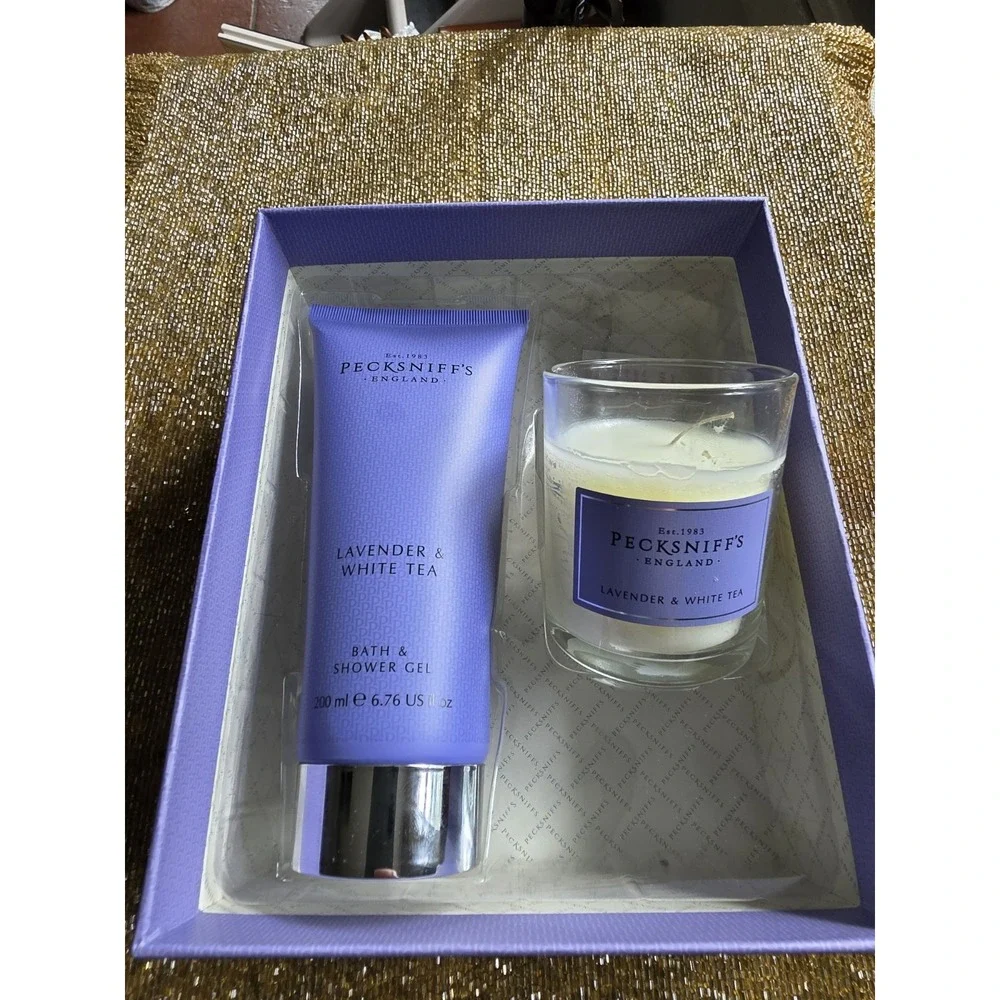 Pecksniff's England Lavender &‎ White Tea Luxury Bath Shower Gel Candle